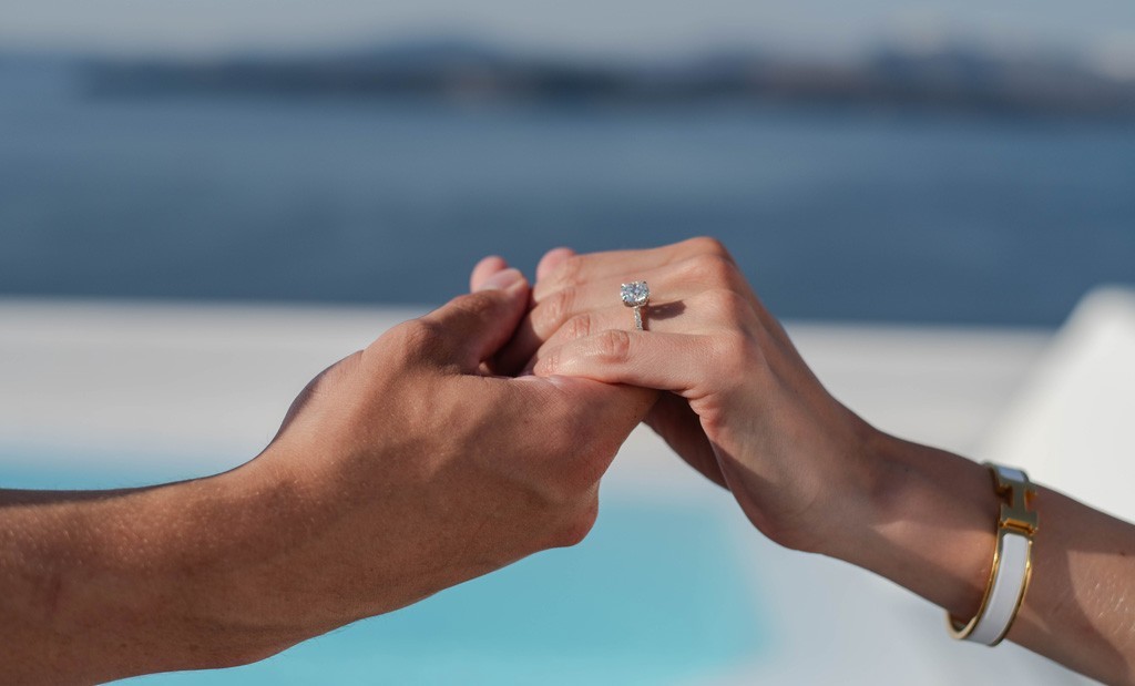ELOPEMENT